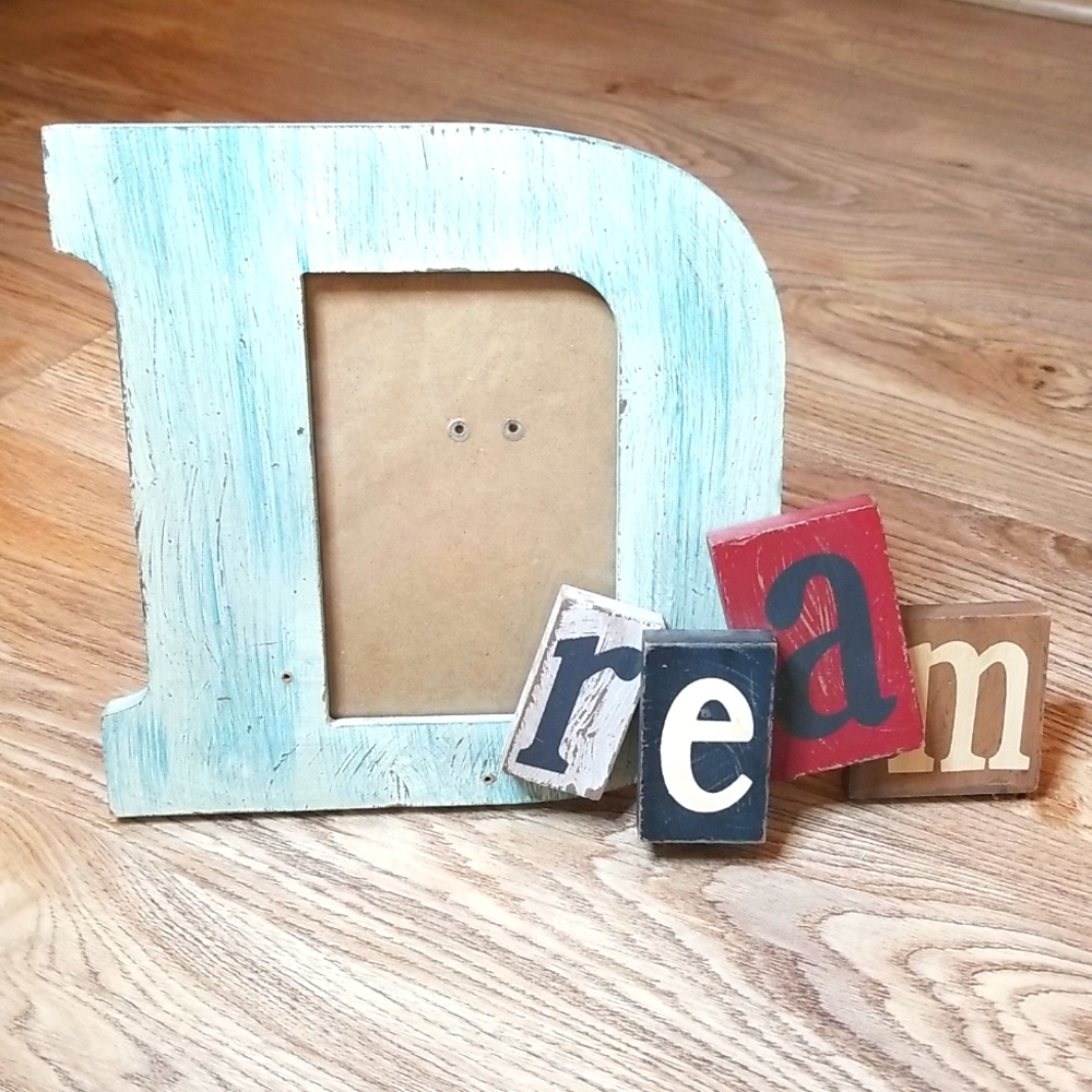 Wooden Word Picture Frame